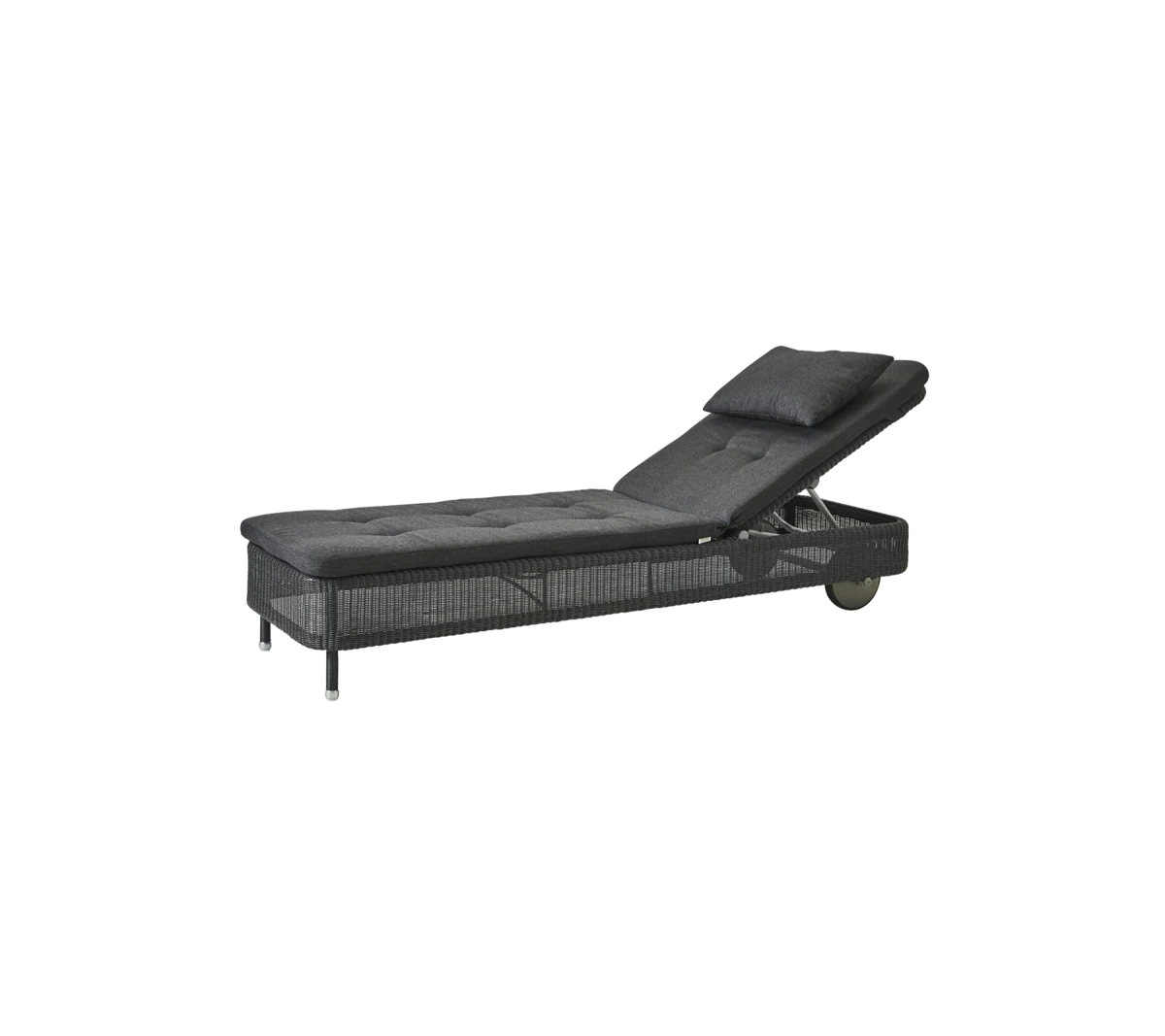 Presley sunbed