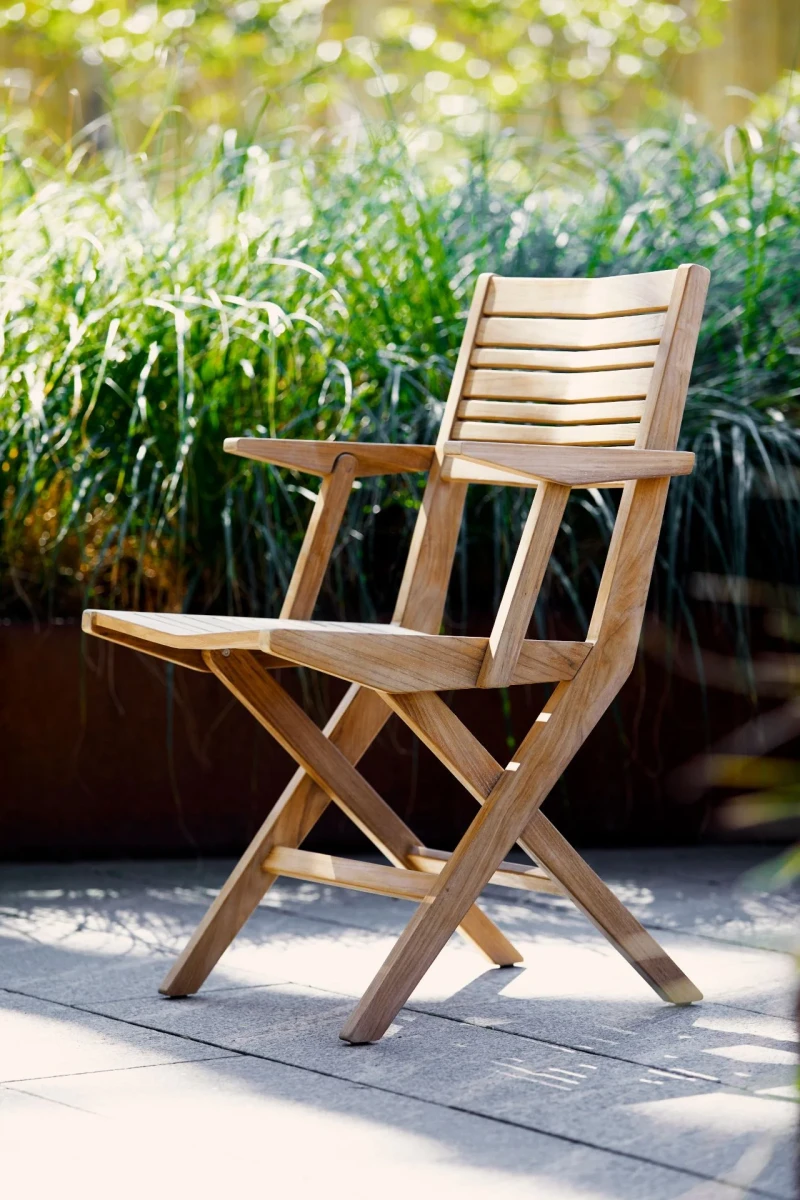 Flip chair