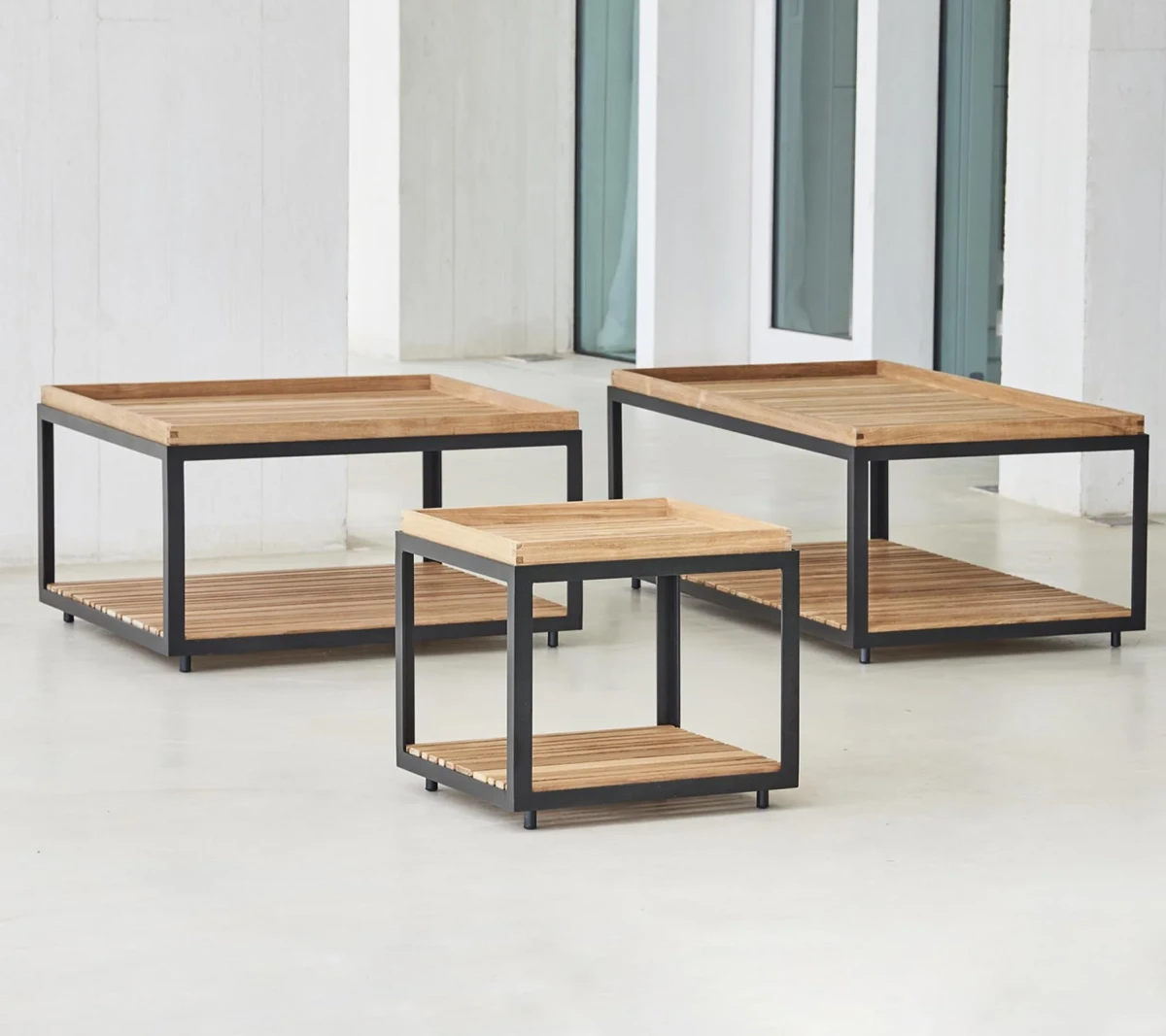 Level coffee table base large