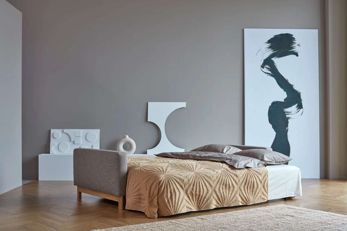Pyxis