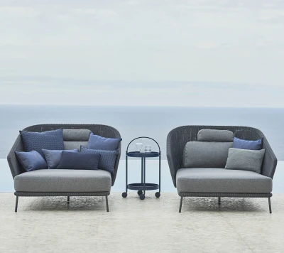Mega lounge chair