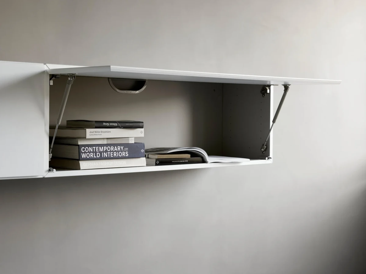 Lugano base cabinet with drawer and drop down door