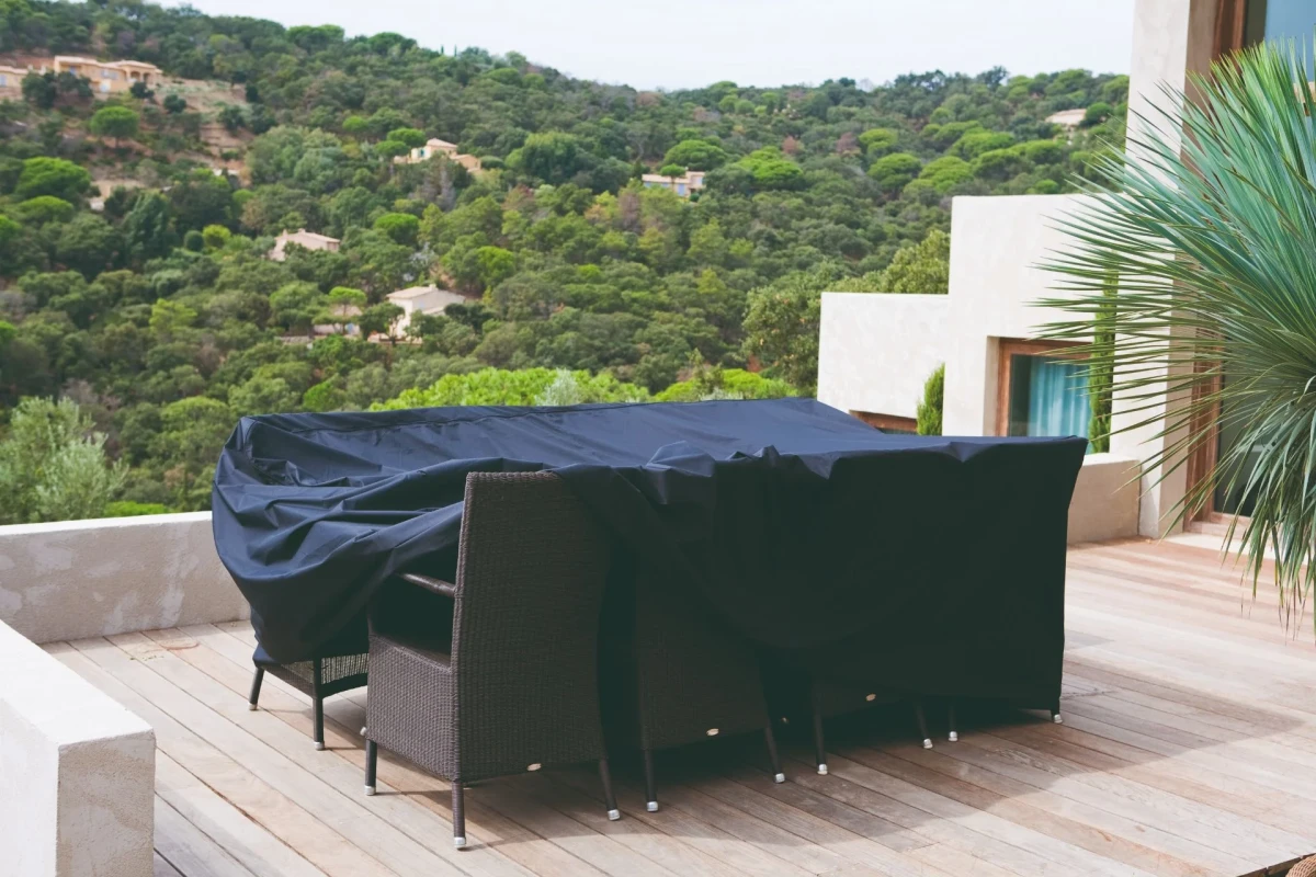 Furniture covers