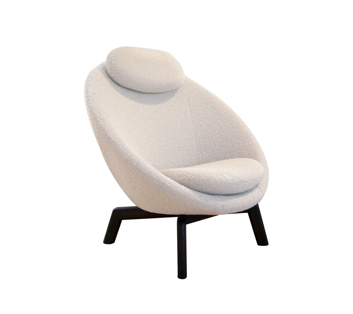 Pace lounge chair