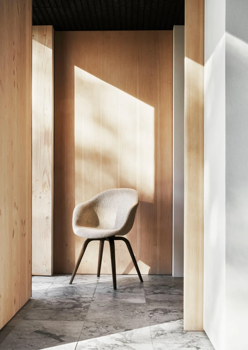 Hauge dining chair