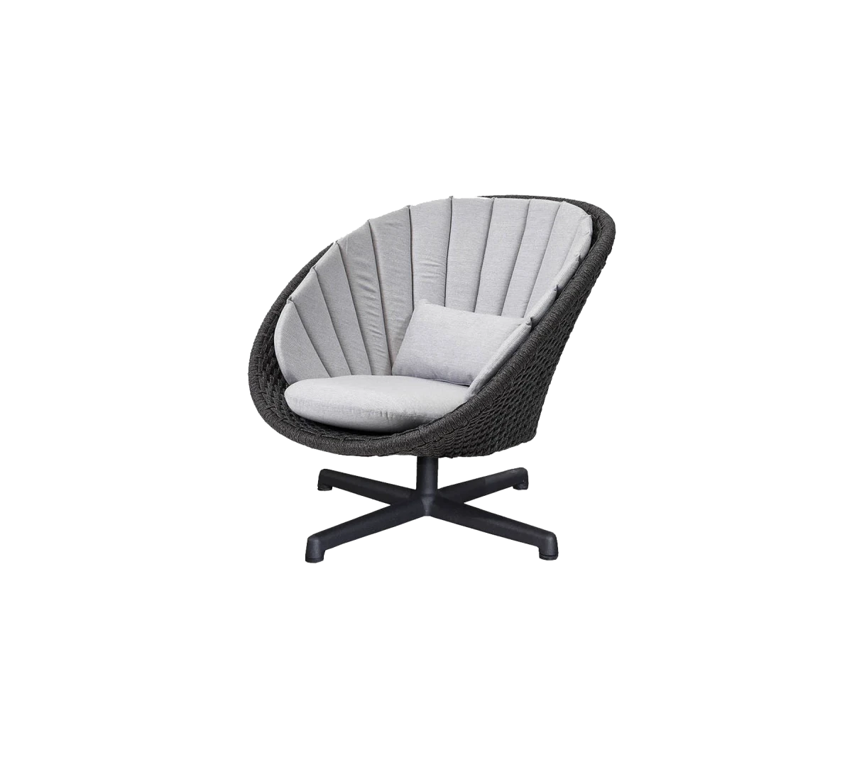 Peacock lounge chair w/swivel aluminium base