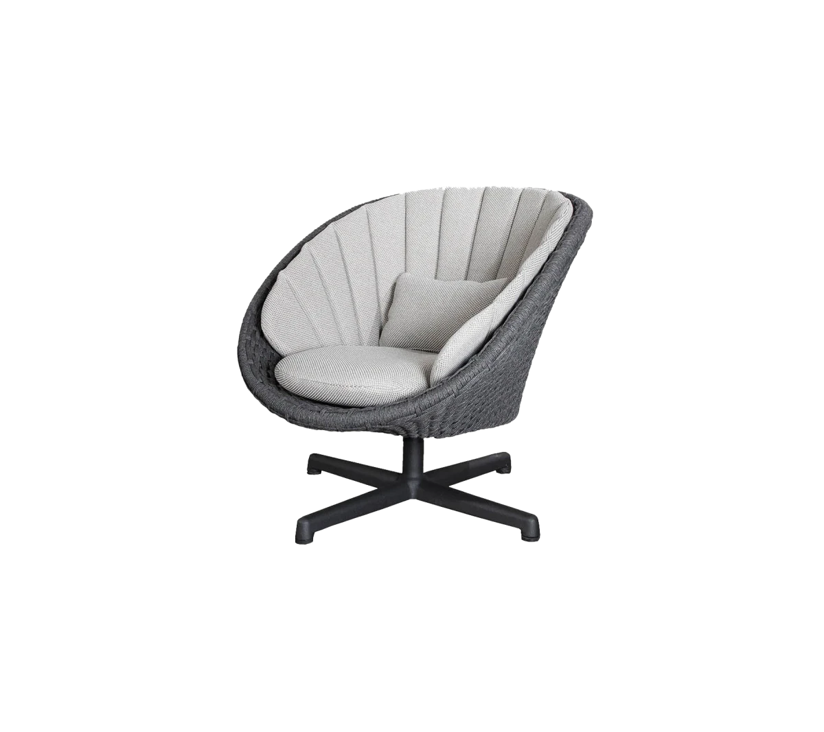 Peacock lounge chair w/swivel aluminium base