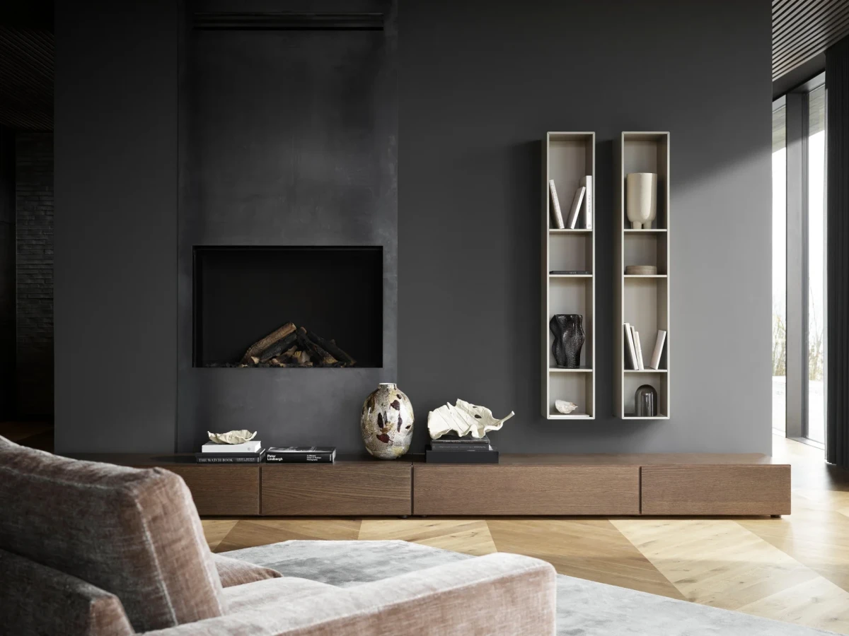 Como bookcase