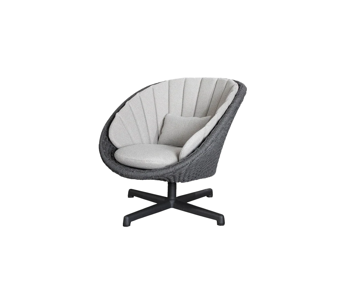 Peacock lounge chair w/swivel aluminium base