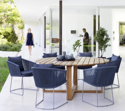 Endless dining table, dia. 170 cm