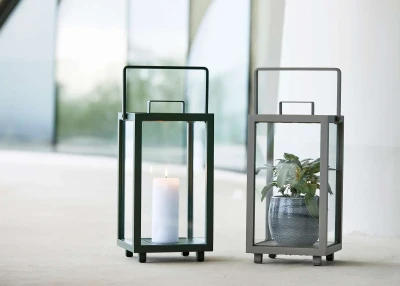 Lighthouse lanterns
